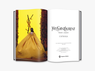 Thames &amp; Hudson boek Yves Saint Laurent Catwalk