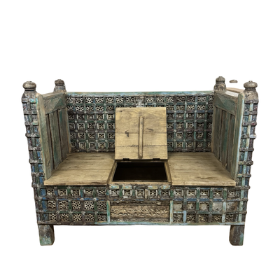 Bank gekleurd met matras uniek