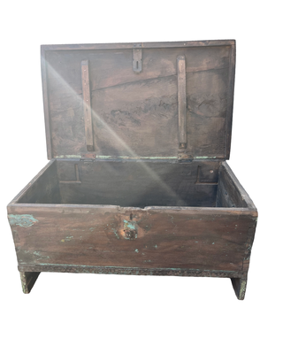 Oude opbergkist uniek item