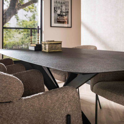 Eettafel Stoer Staal Zwart