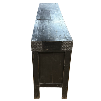 Dressoir zwart 4 deur noppen beslag