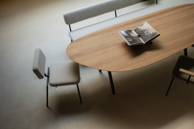 Studio HENK tafel Butterfly Blob, zwart frame - Smart Collectie