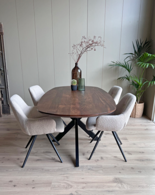 Old Inn Wonen eettafel Mango walnoot Deens ovaal met spinpoot - 240x110 cm