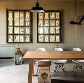 Vitra stoel Eames DSR Basic dark onderstel