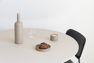 Studio HENK tafel New Classic Rond Quadpod, zwart frame - Smart Collectie