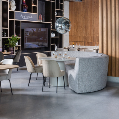 Vogue eetkamerstoel structure velvet brass