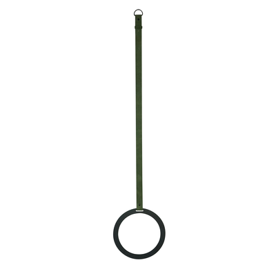 Stalen ring aan leren band