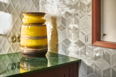 Grand floor vase honey