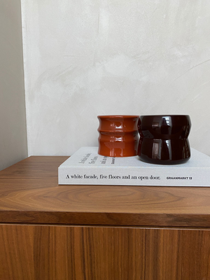 Kaars Shape 02.02 Candle &amp; Happy lid Aubergine