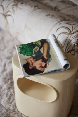 HKliving sidetable Space