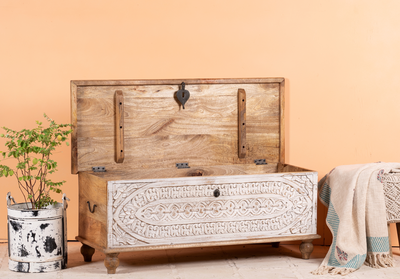 Mandapam - Handgesneden Mangohouten Kist
