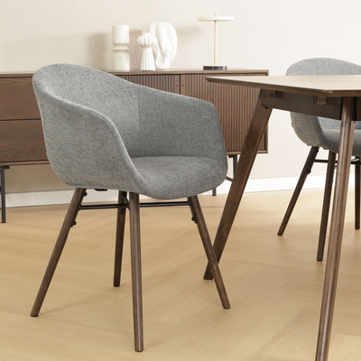 Eetkamerstoel Nena-Otis walnoot houten onderstel