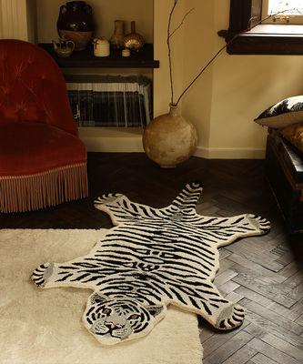 Doing goods Snowy Tiger Rug Large