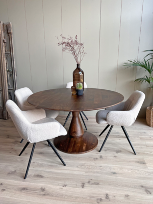 Old Inn eettafel mangohout met houten poot Ø140 cm
