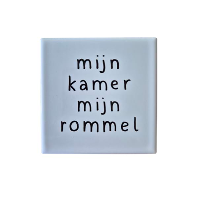 Tegel - Mijn kamer, mijn rommel
