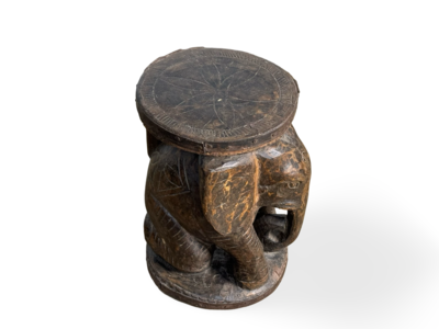 Kruk/bijzettafel olifant uniek