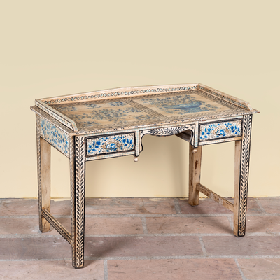 Bureau Pranay Handbeschilderd