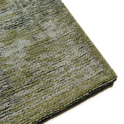 Vloerkleed Heris groen met sierlijke motieven in het midden, vervaagde kleuren en texturen, antieke look