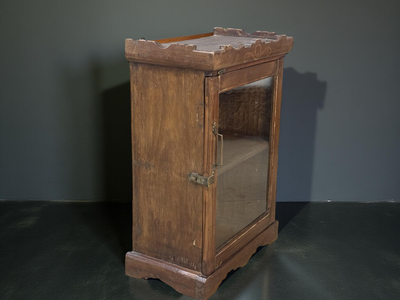 Hangkast antiek finish uniek