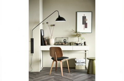 Bureau Basic grenen