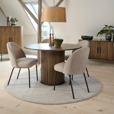 Lenn houten eettafel