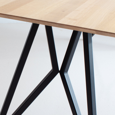 Studio HENK tafel Butterfly Rechthoekig - zwart frame, zwarte beits