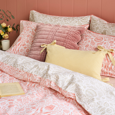 Dekbedovertrek Ashstead damask natural coral 