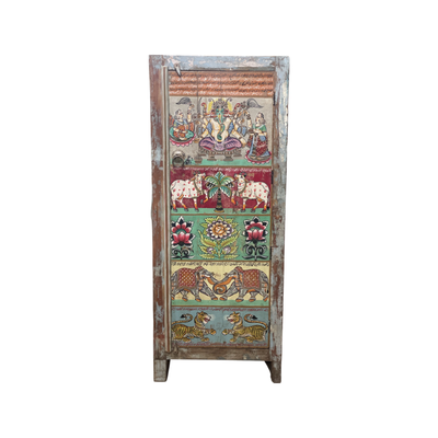Wandkast Ganesh beschilderd