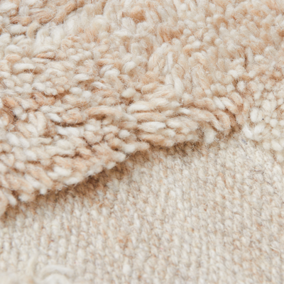 Tufted rug limestone