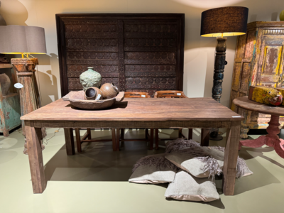 Eettafel teak uniek