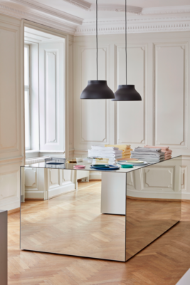 Vitra stoel Eames DSR Basic dark onderstel