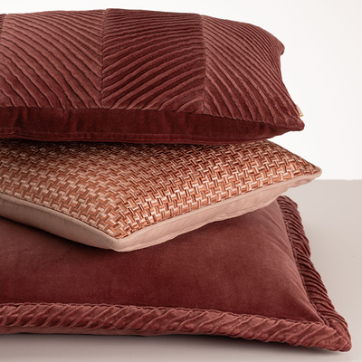 Sierkussen Tucked allover 