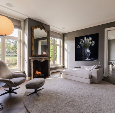 Delfts Blauwe Vaas met Tulpen