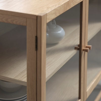 Eikenhouten dressoir Boris - met glazen deuren