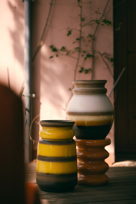 Grand floor vase honey