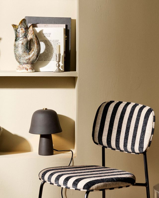 AW 26 stoelen