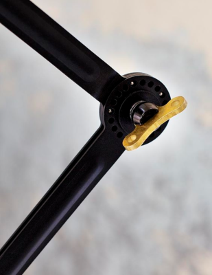 Tonone vloerlamp Bolt 2 arms Long Upperfit