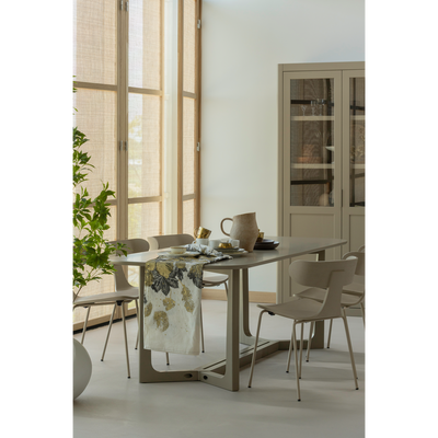Form houten stoel met metalen poot naturel