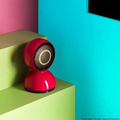 Artemide Tafellamp Eclisse x Squid game Guard Pink