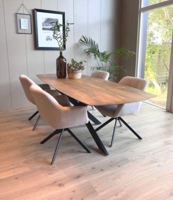 Old Inn Wonen eettafel Deens met spinpoot ovaal mangohout