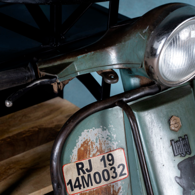 Bartafel old scooter Alisha
